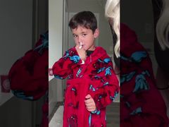 【L】اسپری بینی سالین کلینوت ملایم و ایمن است و نعناع حس خوبی دارد.